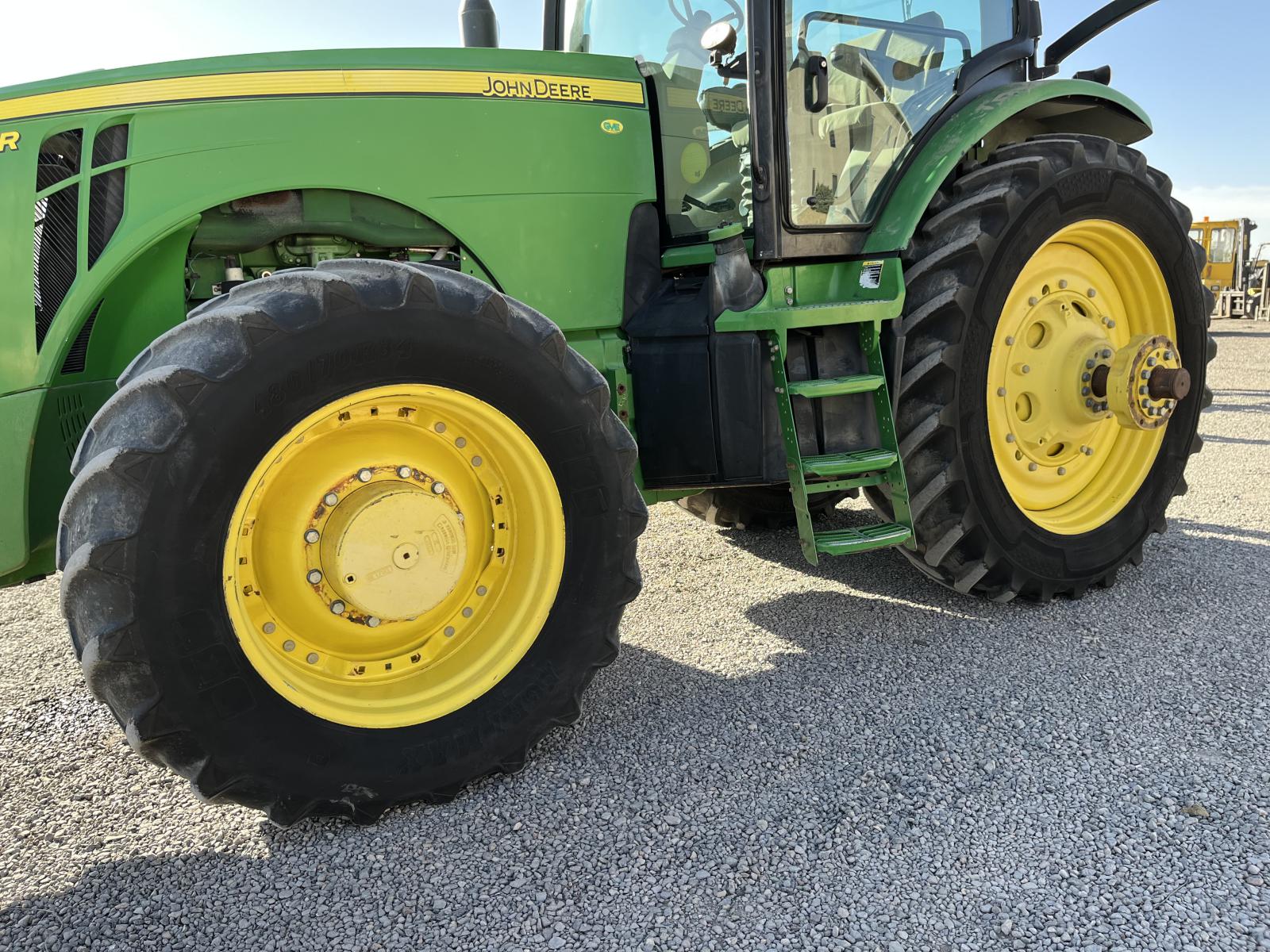 ./imagenes/INVOICE/2019/17674/JOHN DEERE 8310R (11).JPG